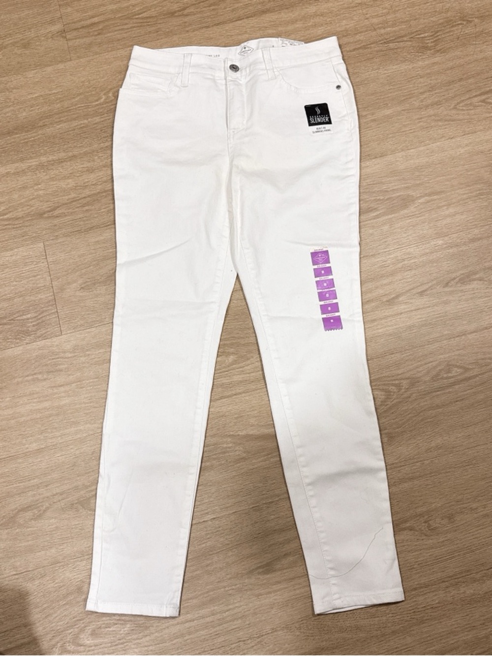 NWT St. John's Bay White Skinny Jeans - Women's